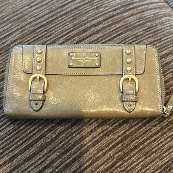 Samantha Thavasa Long Wallet Beige petit choice Patent Leather, Ingrained Gold - Picture 3 of 11